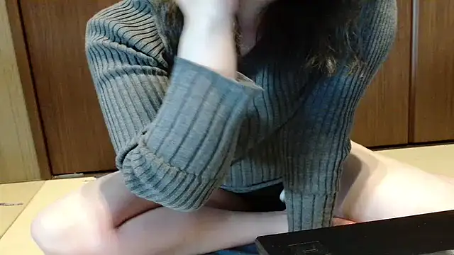 _Ema_ch's cam snapshot