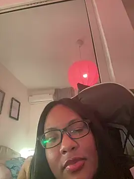 Chaniita's cam snapshot