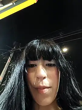 chaymae_nah_'s cam snapshot