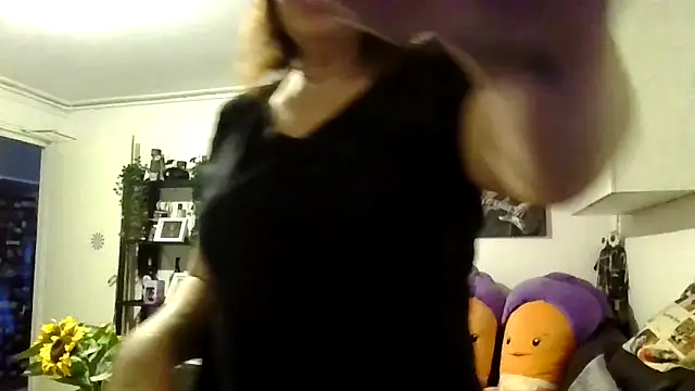 RubyyRosee live sex cam