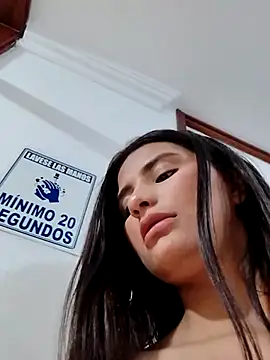 MIA25___'s cam snapshot