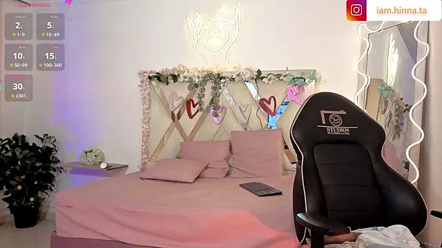 hina_tay's cam snapshot