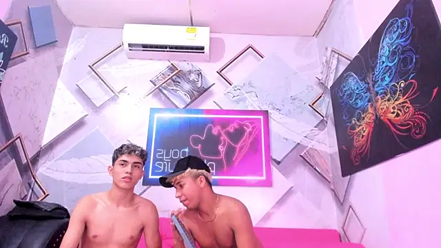 Roman_cute live sex cam