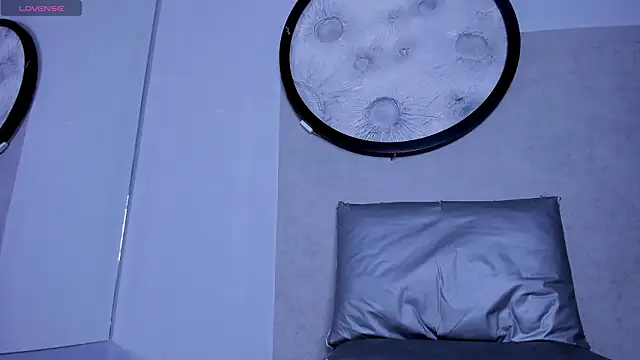 Maddy__bigboobs's cam snapshot