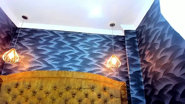 NahomiFireSex's cam snapshot