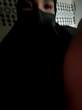 DOZAN999's cam snapshot