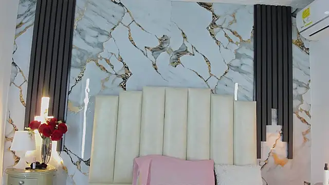 lulumars's cam snapshot