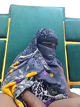 chocolate-puss's cam snapshot