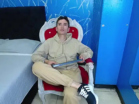 Iam_Smith_'s cam snapshot