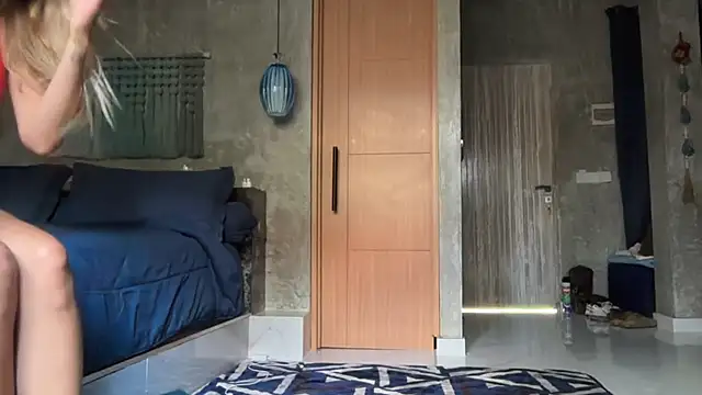 livsslife's cam snapshot