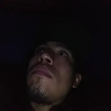 AlexAlejandro13's cam snapshot