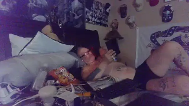 bigdaddyrooster's cam snapshot