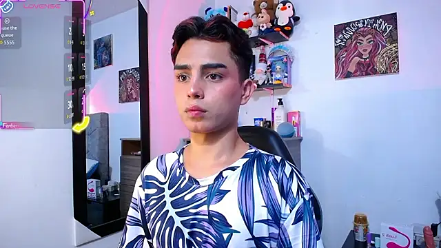 OwenBluee's cam snapshot