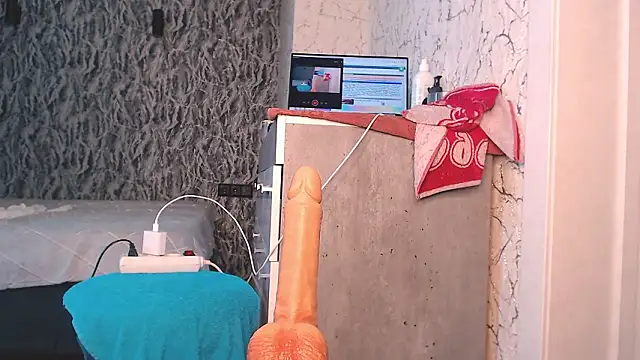 Simplegirl1997's cam snapshot