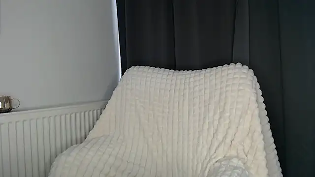 ElizabethAC's cam snapshot