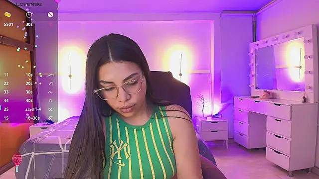 kloe28's cam snapshot