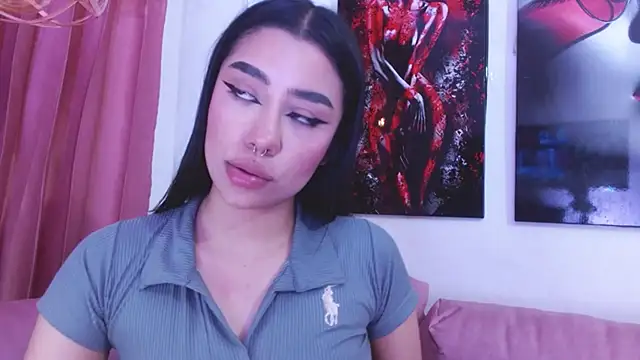 tael_novacs's cam snapshot