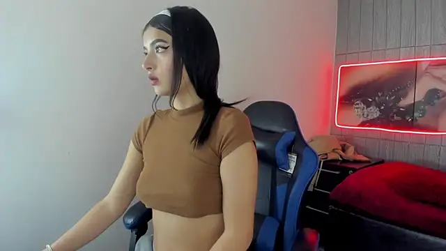 honeyluxe_'s cam snapshot