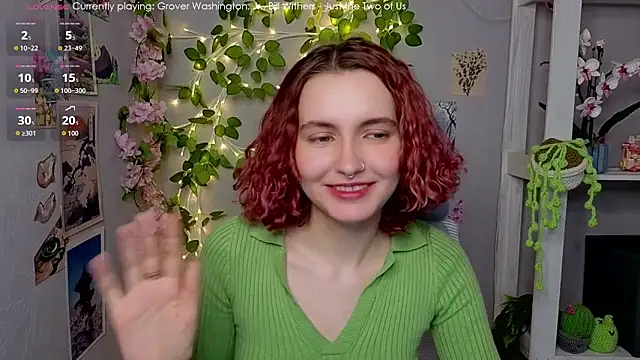 Emily_lune's cam snapshot