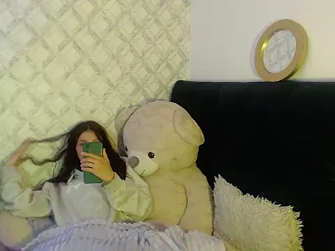 Emma-Wilson's cam snapshot