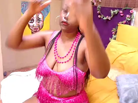 PEBBLES365's cam snapshot