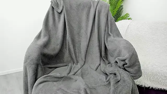 Arya_Anna's cam snapshot