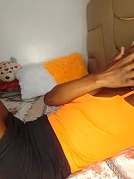 NicRaisaa's cam snapshot