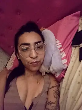 Yani-14's cam snapshot