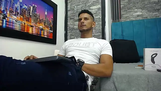 Chris_Dick23's cam snapshot