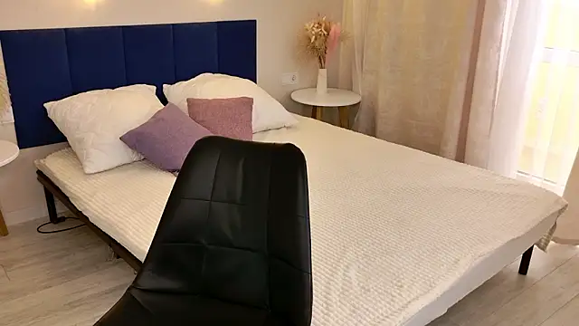 Alexis_Lovely's cam snapshot