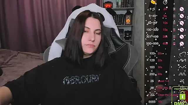 dj_eban_'s cam snapshot