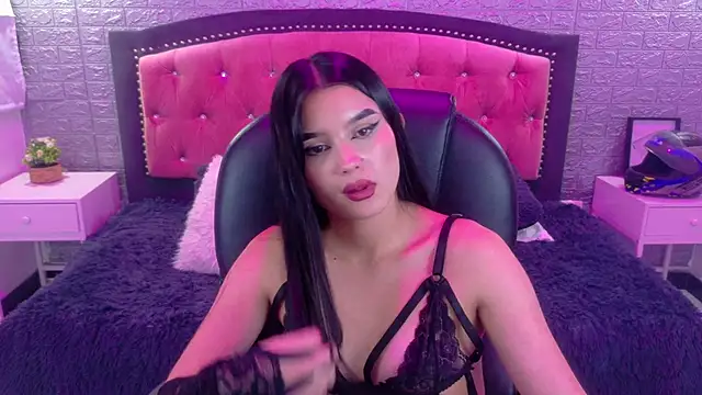 Natalie_loffreda's cam snapshot