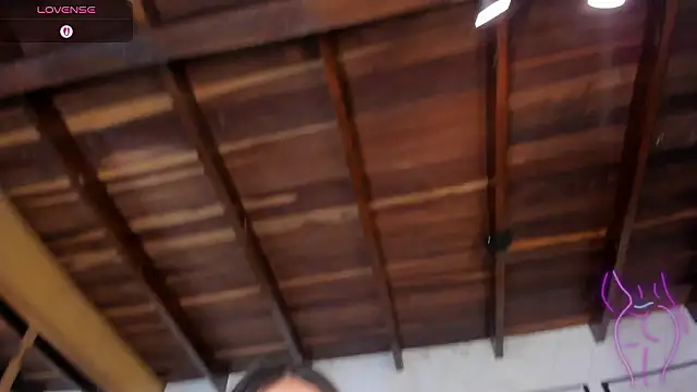 MiaKay1 live sex cam