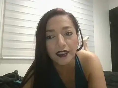 HoneyAngel2020's cam snapshot