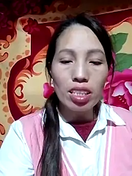 Gummiesu live sex cam