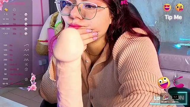 draviana_a_'s cam snapshot