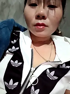 vangkt-cute live sex cam