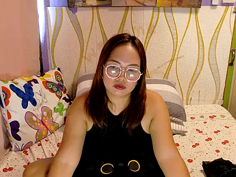 BURBERRY69's cam snapshot