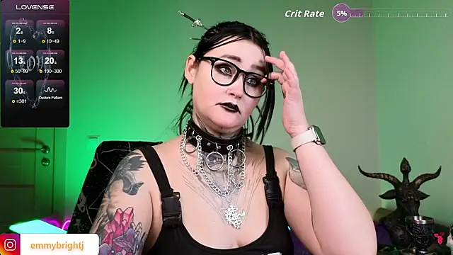 Emmybrightj_'s cam snapshot