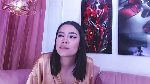 tael_novacs's cam snapshot