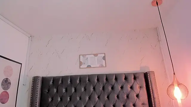 Kim_Blane's cam snapshot