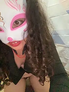 Lucy_YupiSweet's cam snapshot