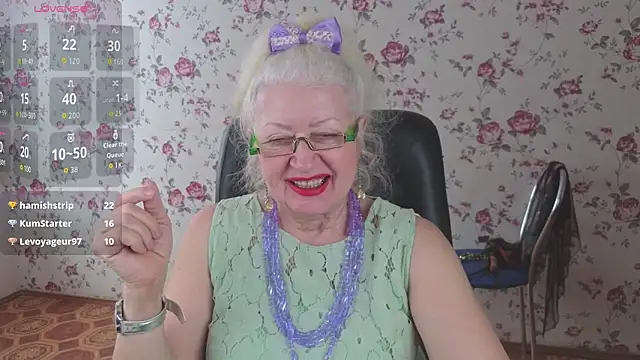 Maya_Mayflower's cam snapshot