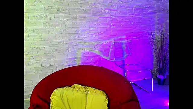 BellaNoir_'s cam snapshot