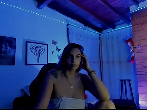 mykaelahoney's cam snapshot