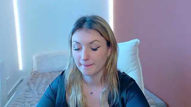 Anaayss_'s cam snapshot