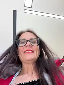 NataKitten live sex cam