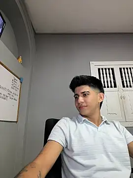 Thiago_Olsen live sex cam