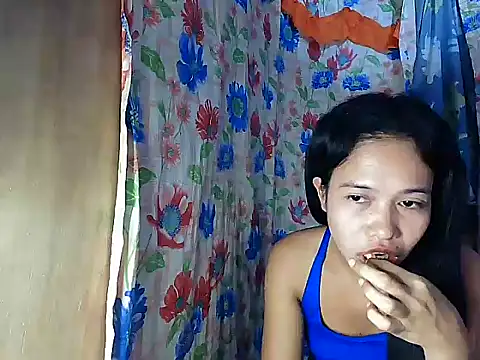 PinaySkinnyGirl live sex cam