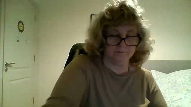 NoraJohnson6 live sex cam